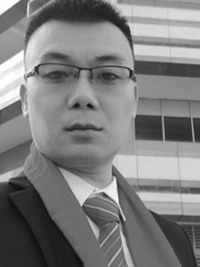 林日俊.jpg